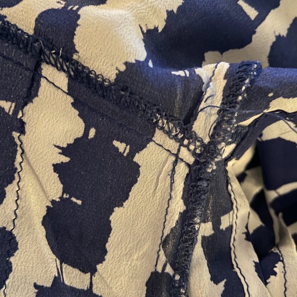 ANTHROPOLOGIE FINN AND ROSE TOP - Picture 7 of 8